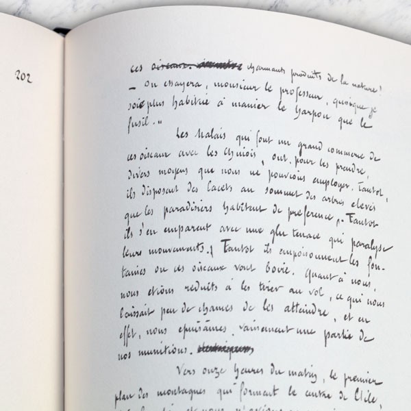 Vingt mille lieues sous les mers Vingt mille lieues sous les mers